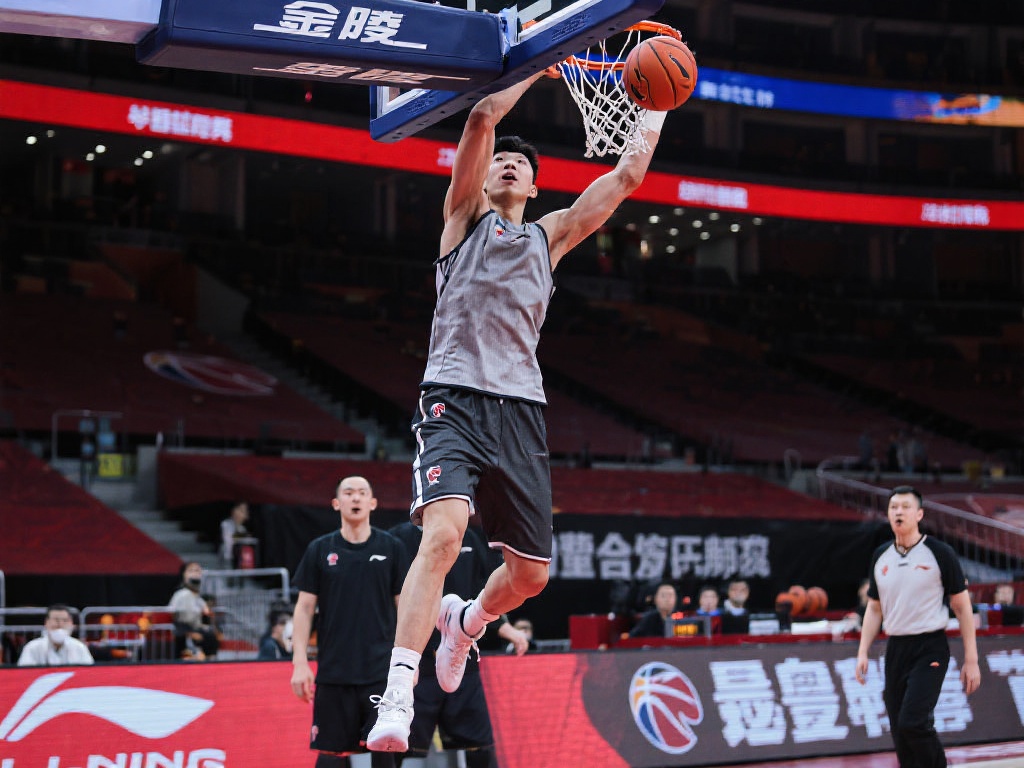 带领一支潜 带领一支潜